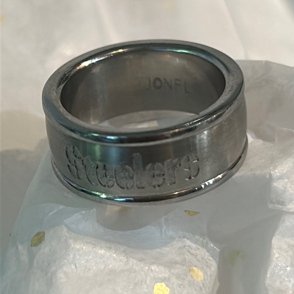 Pittsburgh Steelers Stainless Steel Band & Fashion Wrap Bracelet